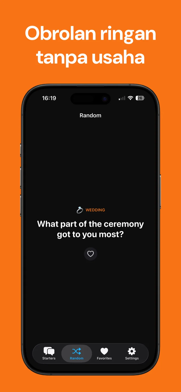 Obrolan ringan tanpa usaha — Ice Breaker di iPhone menampilkan pembuka percakapan pernikahan acak dengan tombol hati untuk menyimpannya
